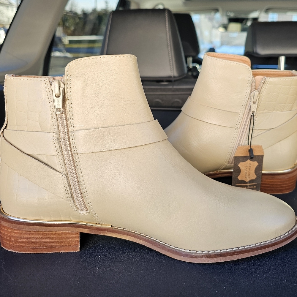 Crevo genuine leather Collie bootie